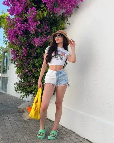 sefakoy-escort-bayan-helin